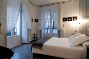  Hostal Gala Madrid  Мадрид